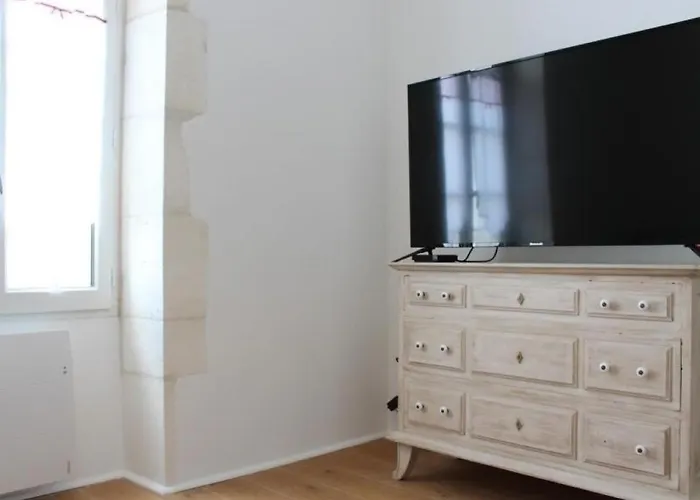 Maison De Maître à Saint-georges-d'oléron - 18 Couchages - Animaux Admis - Fr-1-246a-61