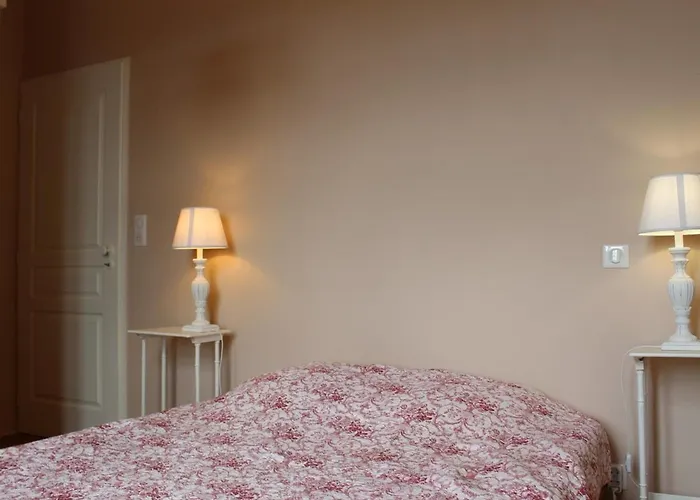 Hébergement de vacances Maison De Maître à Saint-georges-d'oléron - 18 Couchages - Animaux Admis - Fr-1-246a-61 *